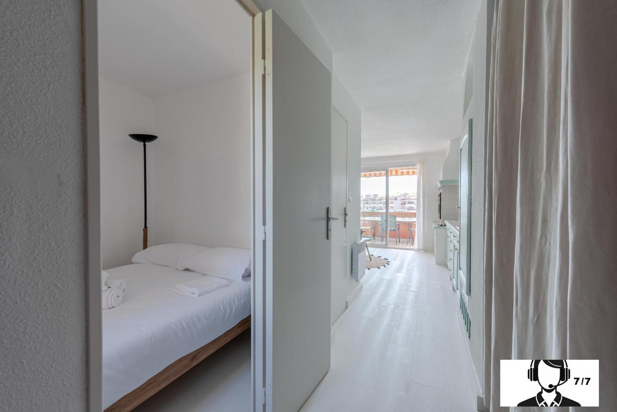 L'Athlantis - Cosy With Terrace And Parking Apartman Saint-Cyprien Kültér fotó