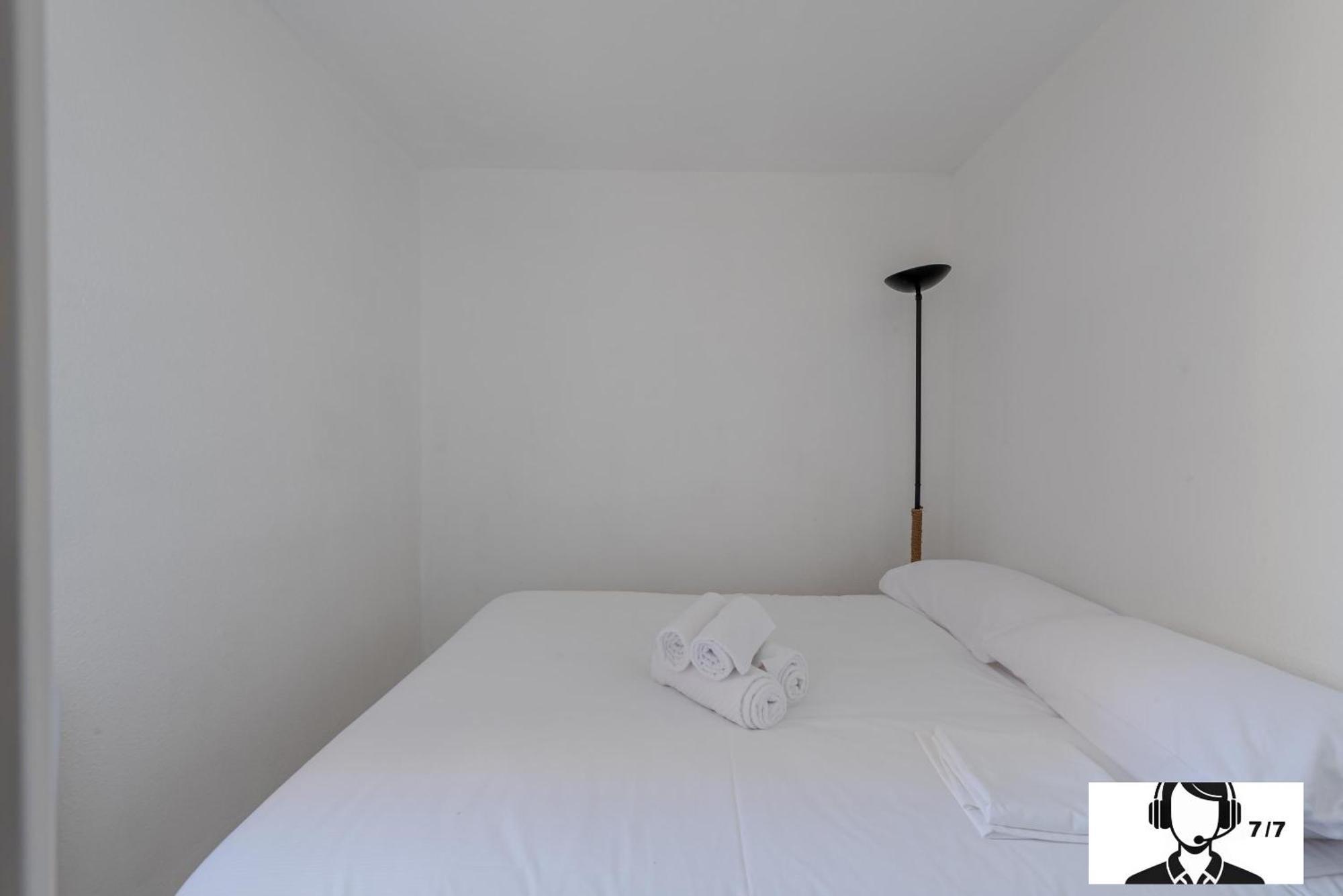 L'Athlantis - Cosy With Terrace And Parking Apartman Saint-Cyprien Kültér fotó