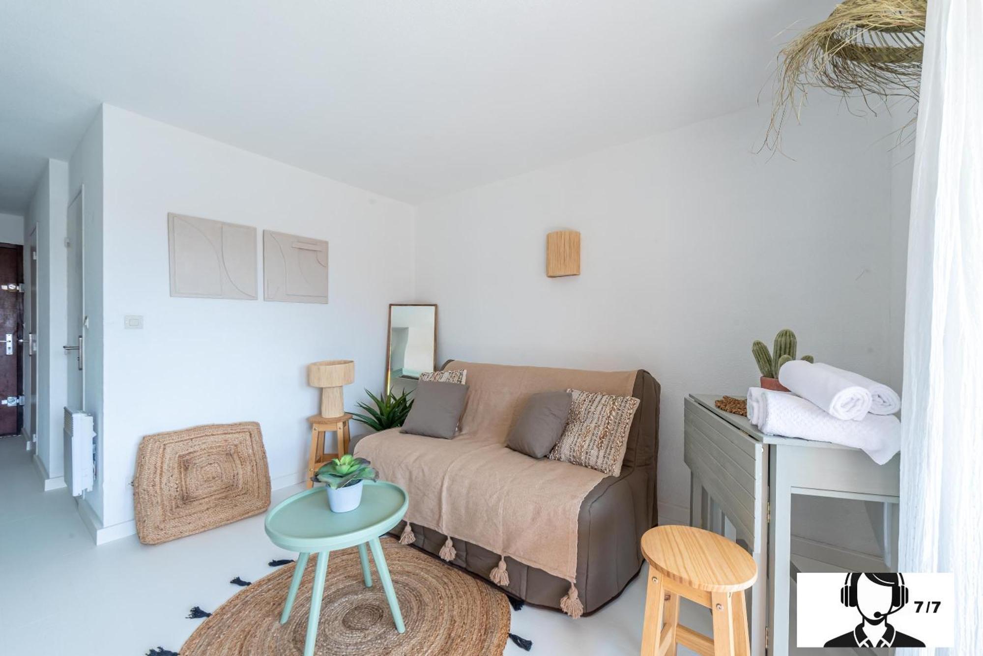 L'Athlantis - Cosy With Terrace And Parking Apartman Saint-Cyprien Kültér fotó